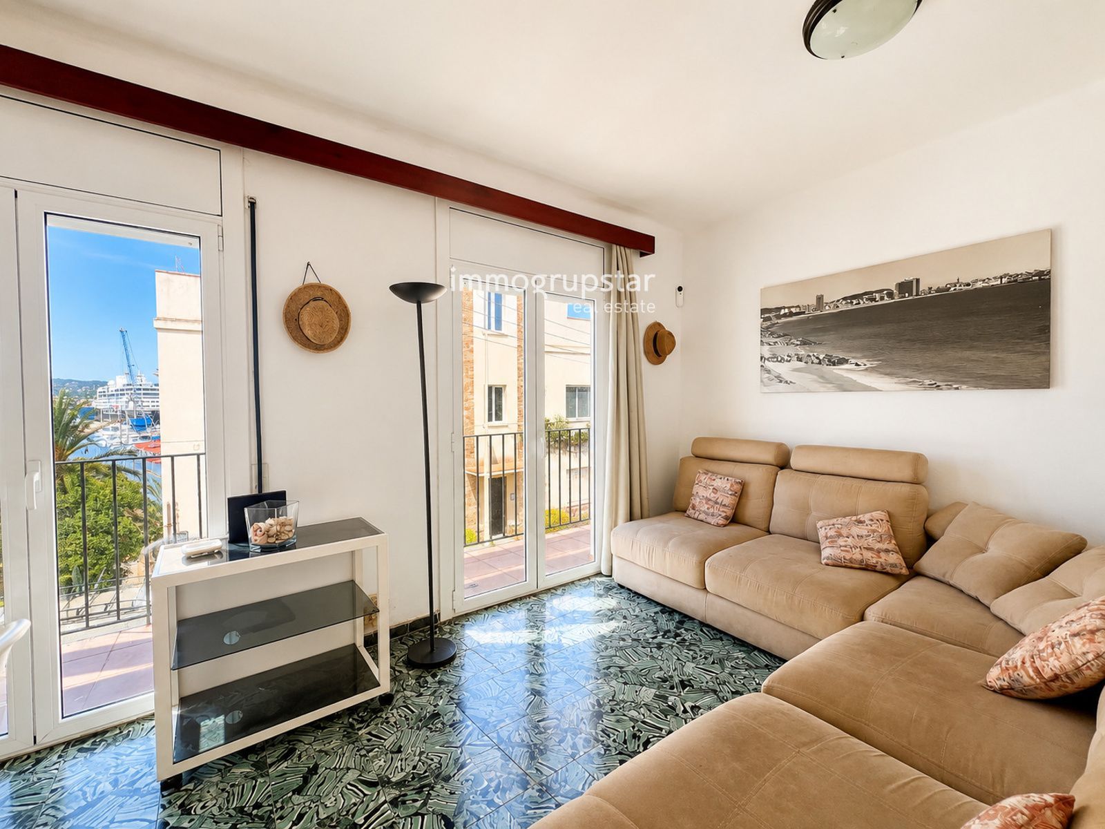 Exclusivo apartamento con terraza, garaje y vistas en Palamós - Foto 7