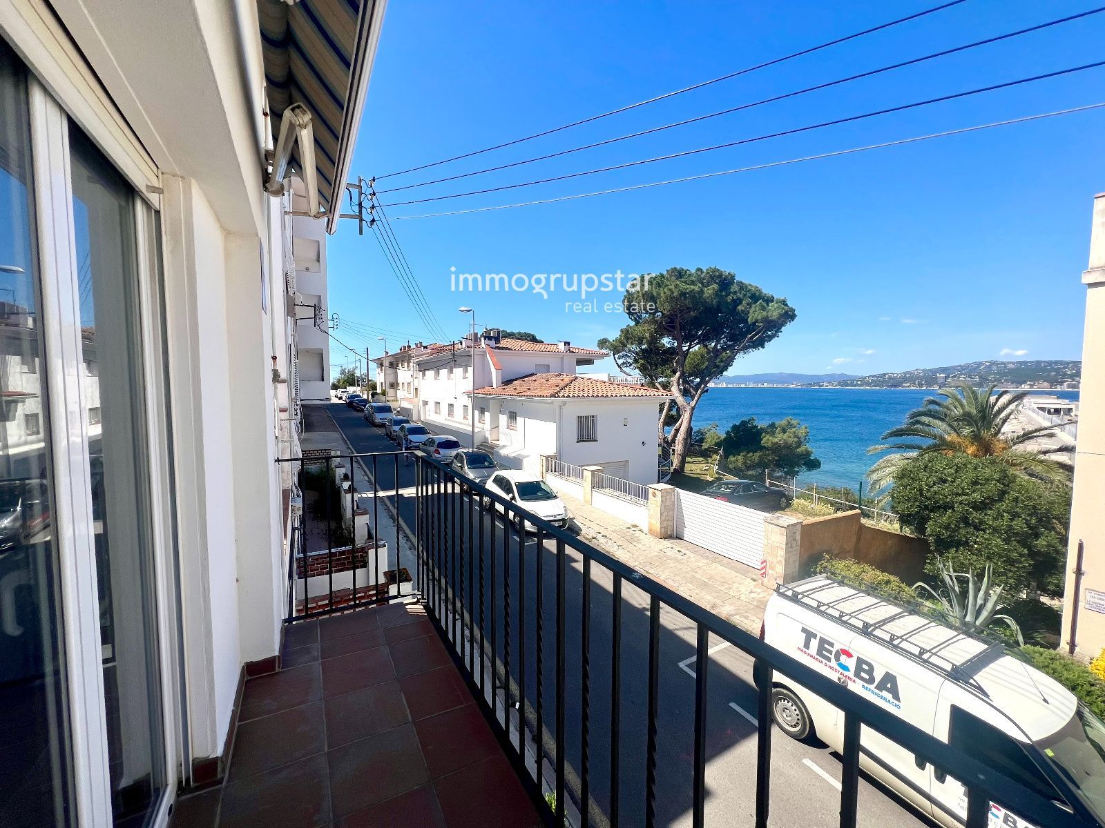 Exclusivo apartamento con terraza, garaje y vistas en Palamós - Foto 30