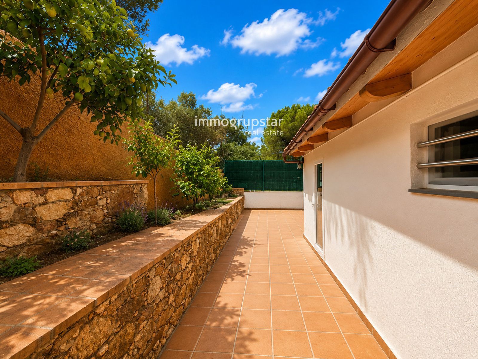Chalet independiente con amplia parcela en Mas Ambros, Calonge - Foto 27