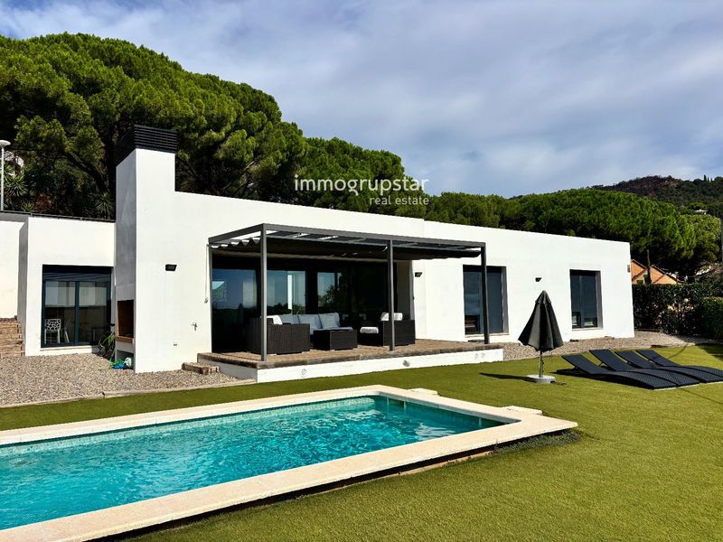 Chalet Independiente en venta Calonge, Girona. Ref: 1475. Immogrupstar