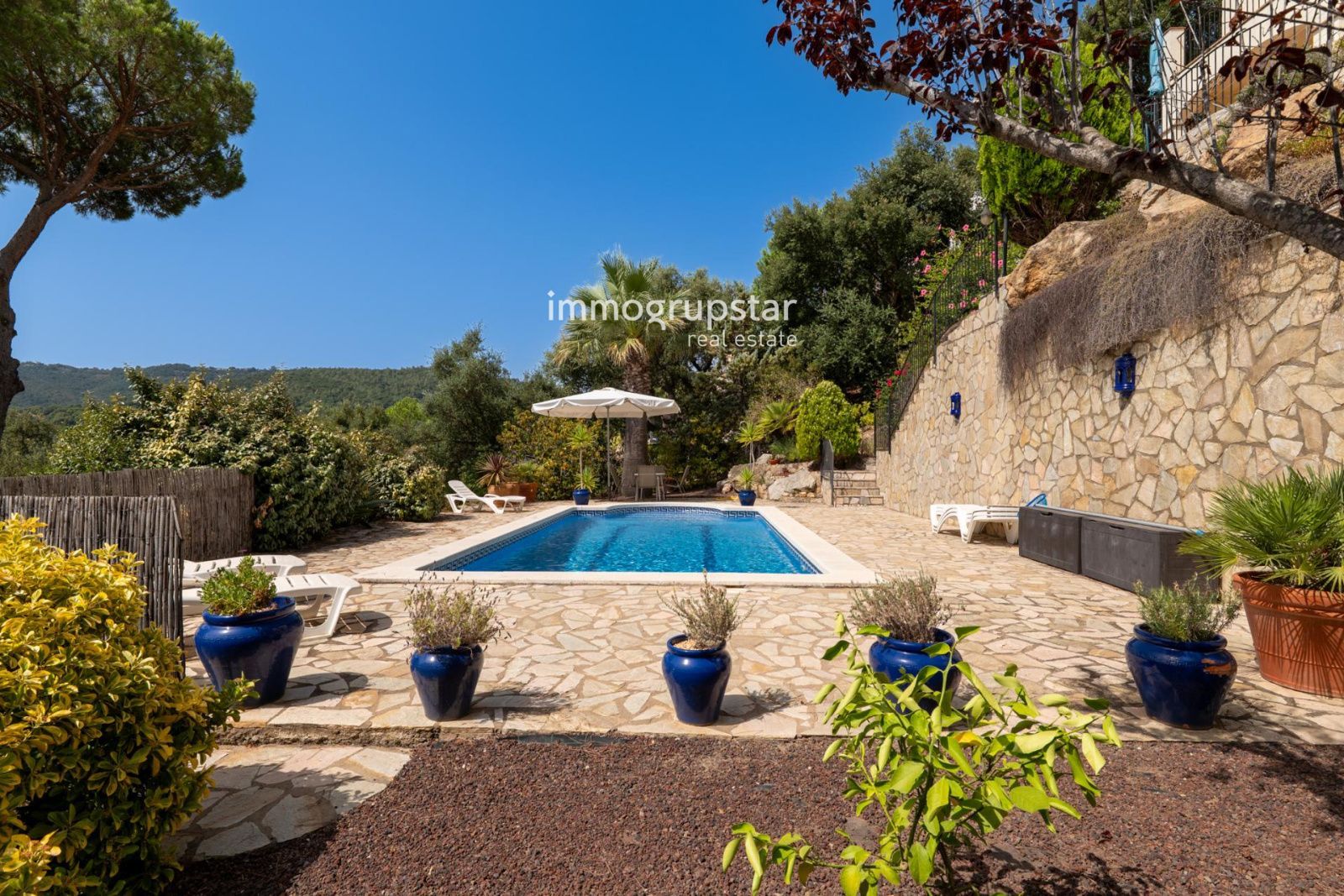 Villa independiente con piscina y vistas panorámicas en Vizcondado de Cabanyes, Calonge - Foto 4