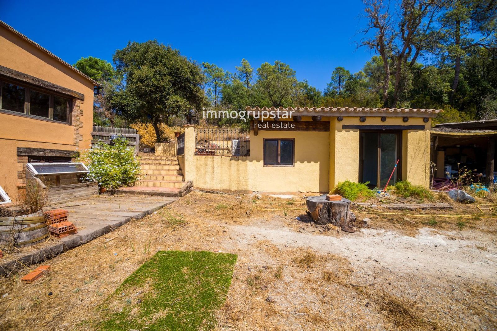 Casa rural con piscina y vistas panorámicas en Les Gavarres - Foto 8