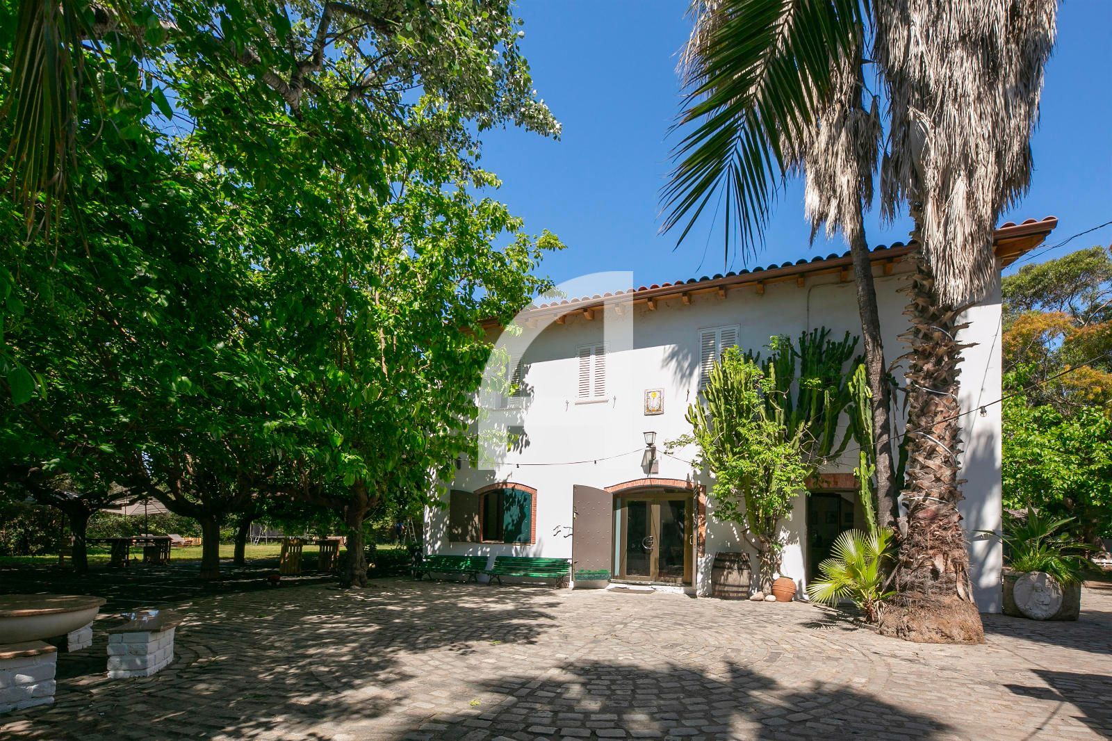 Masía en venta Sant Boi de Llobregat, Barcelona. Ref: 14984. GuinotPrunera