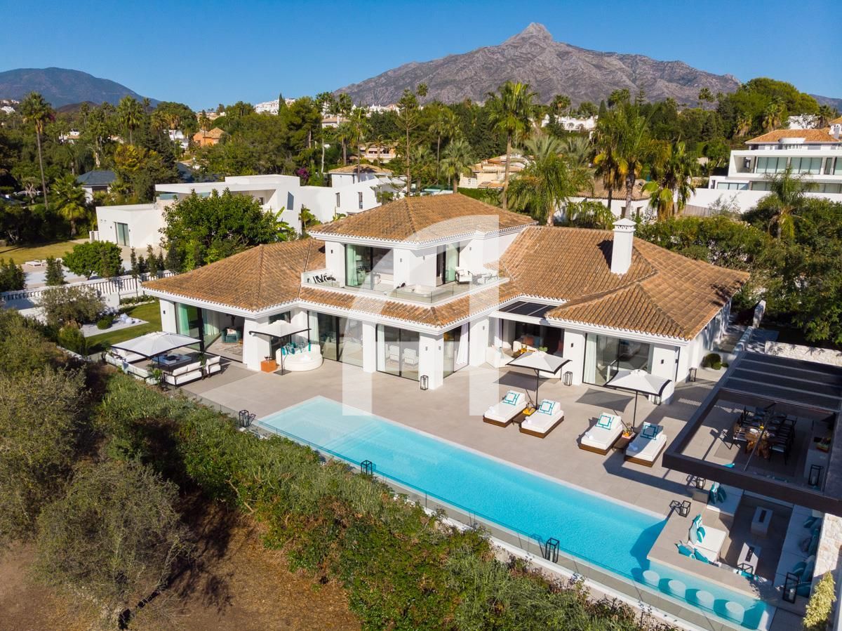 Chalet Independiente en venta Marbella, Málaga. Ref: 15312. GuinotPrunera