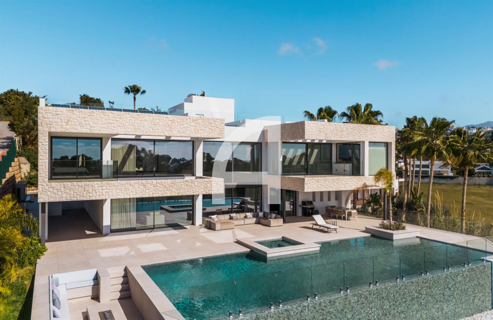 Chalet Independiente en venta Mijas, Málaga. Ref: 15313. GuinotPrunera