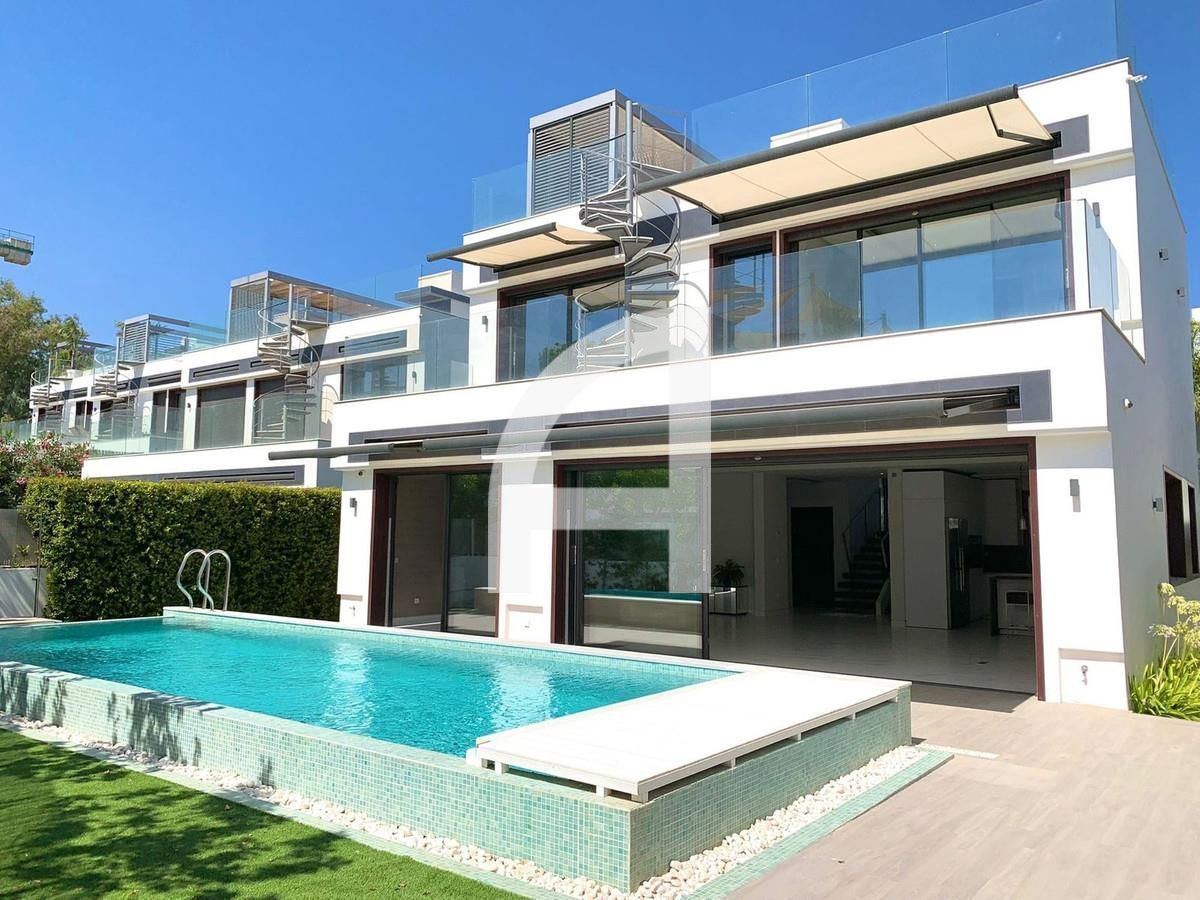 Chalet Independiente en venta Marbella, Málaga. Ref: 15411. GuinotPrunera