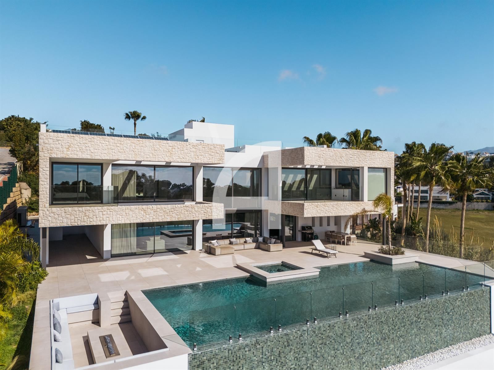 Chalet Independiente en venta Mijas, Málaga. Ref: 15433. GuinotPrunera