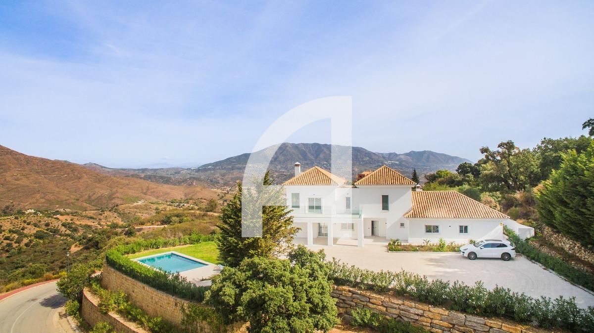 Chalet Independiente en venta Marbella, Málaga. Ref: 15447. GuinotPrunera