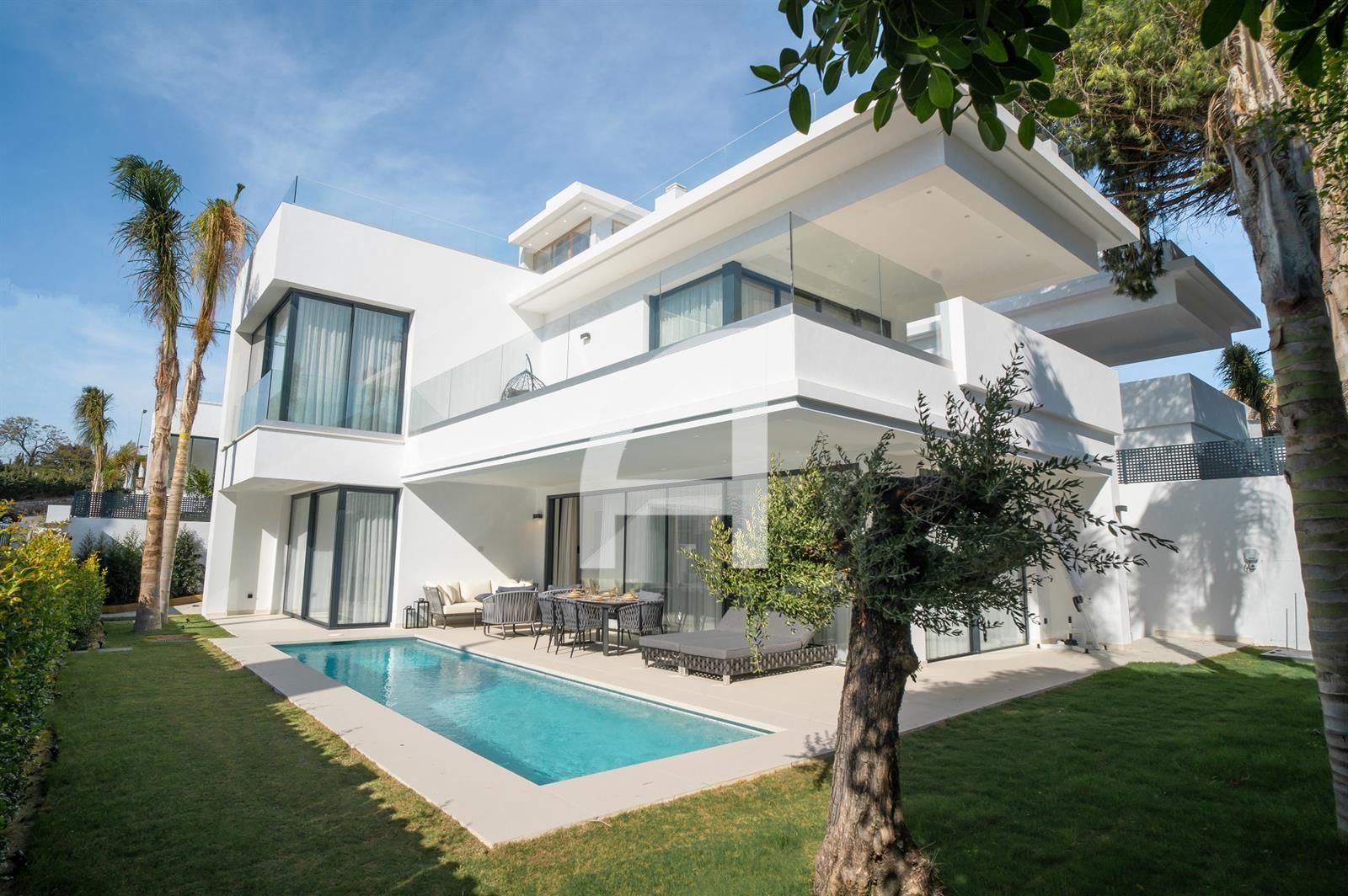 Chalet Independiente en venta Marbella, Málaga. Ref: 15478. GuinotPrunera