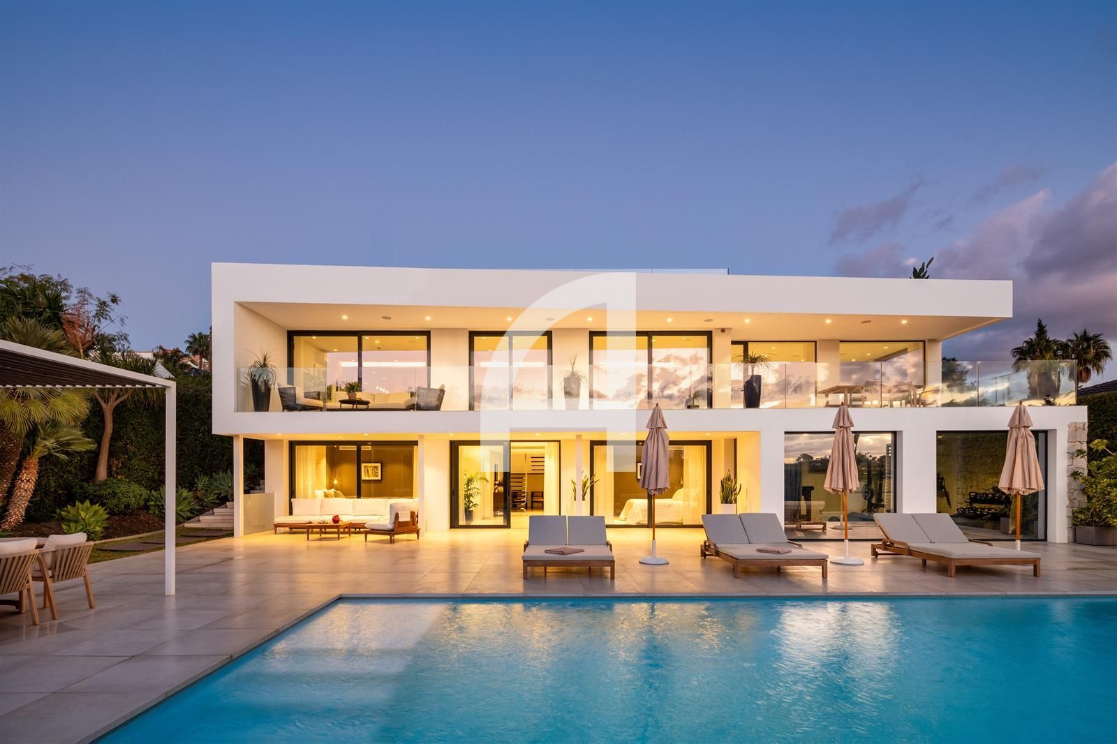 Chalet Independiente en venta Marbella, Málaga. Ref: 15717. GuinotPrunera