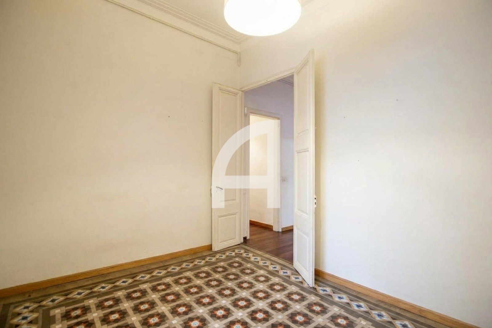 AMPLI PIS PER A REFORMAR SITUAT EN ZONA SARRIÀ-SANT GERVASI - Foto 6