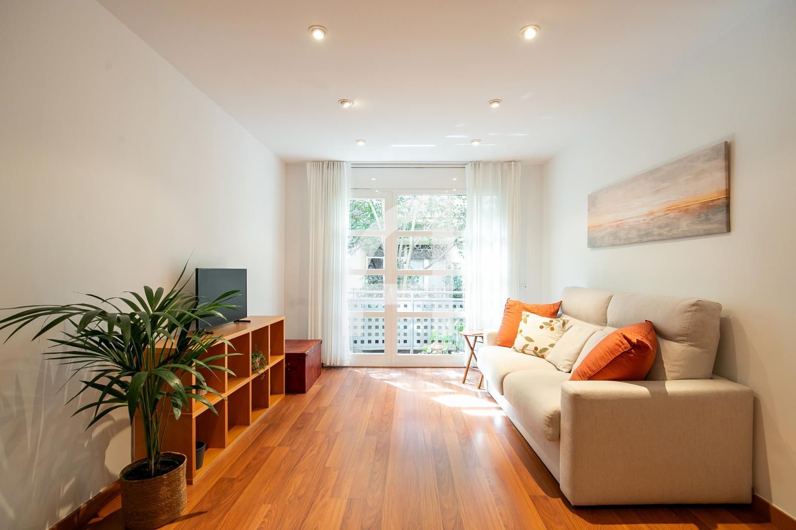 Piso en alquiler Barcelona. Ref: 16287. GuinotPrunera