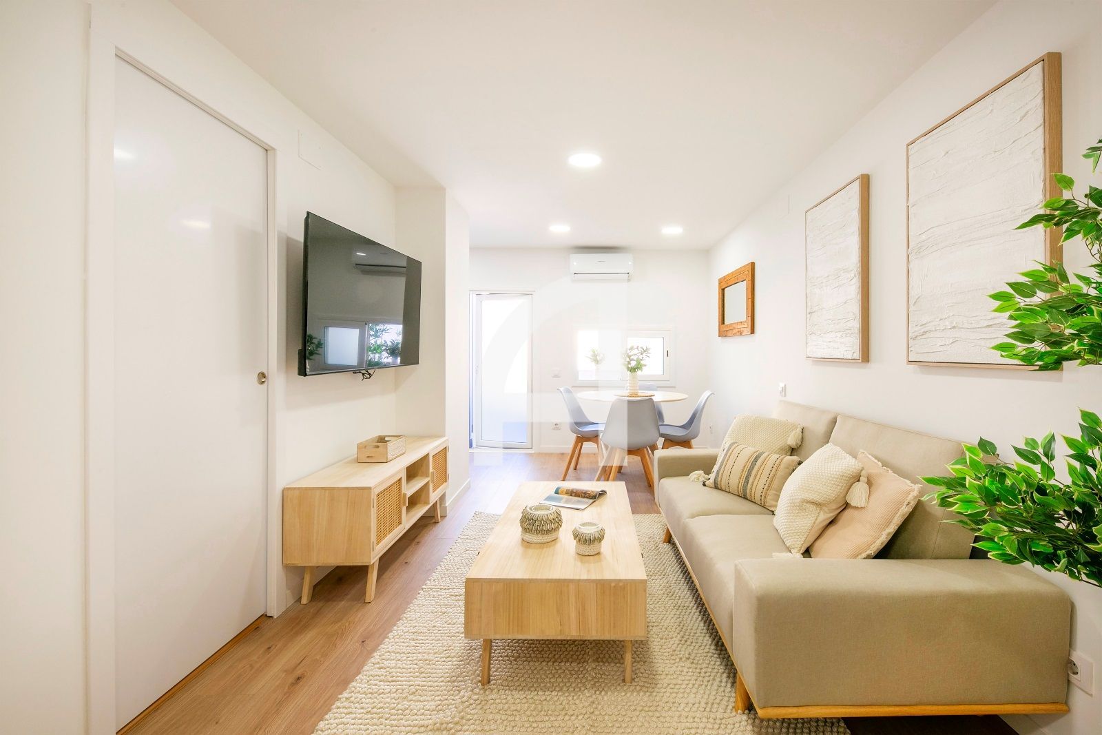 Piso en alquiler Barcelona. Ref: 16320. GuinotPrunera