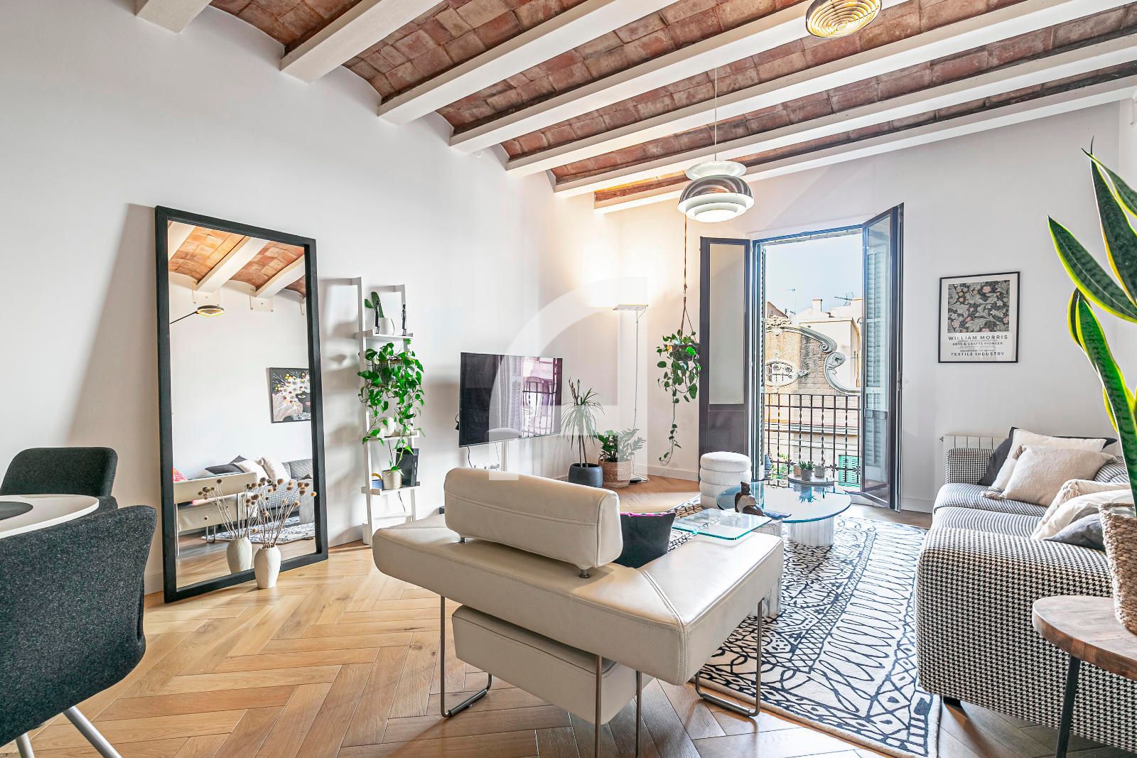 Piso en alquiler Barcelona. Ref: 16374. GuinotPrunera