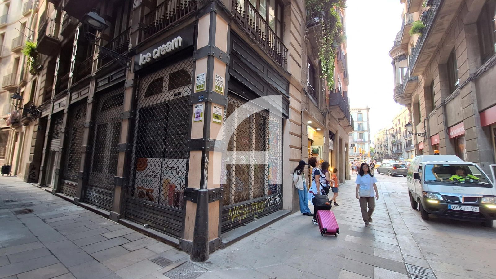 Local Comercial en alquiler y traspaso Barcelona. Ref: 16460. GuinotPrunera