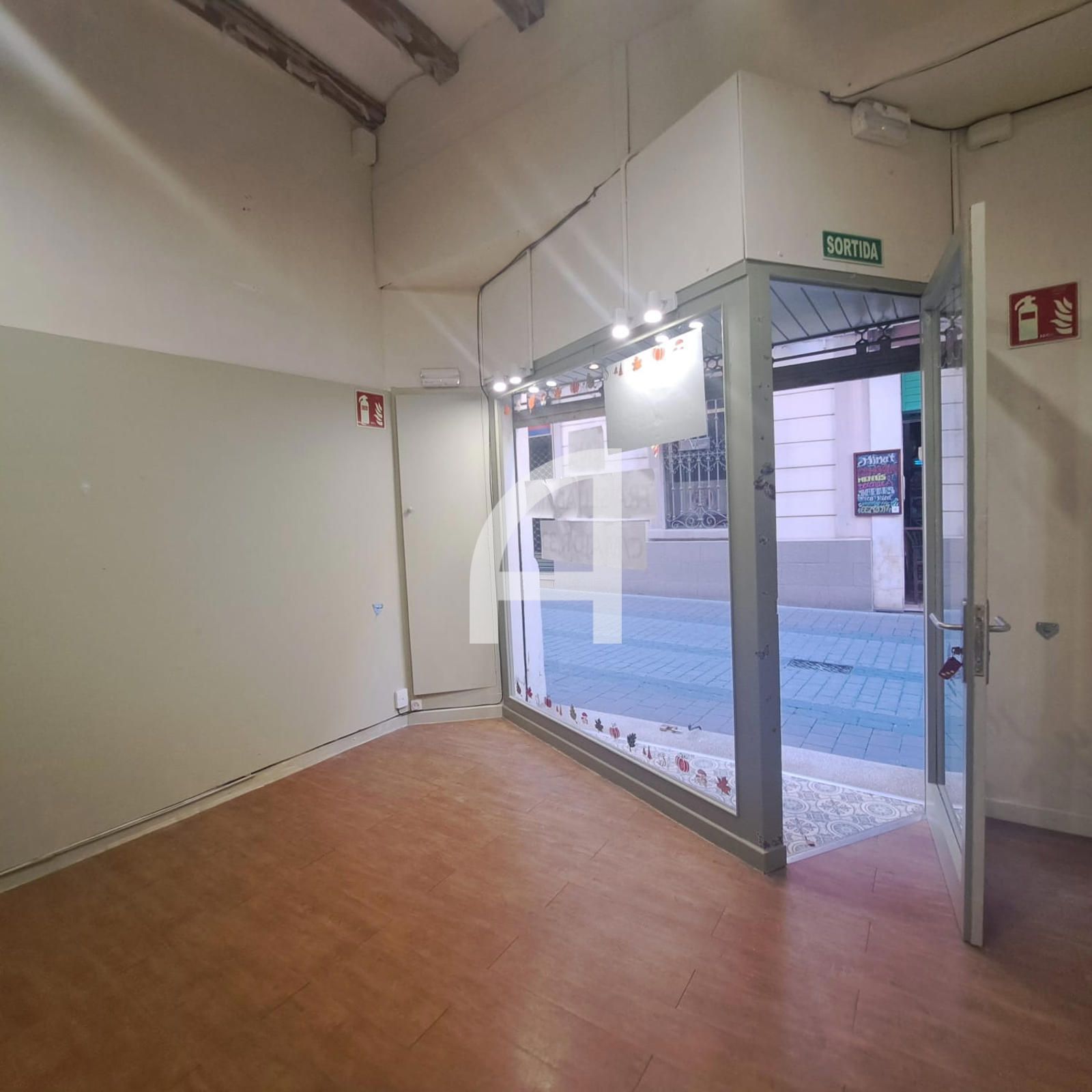 Local Comercial en lloguer Molins De Rei, Barcelona. Ref: 16462. GuinotPrunera