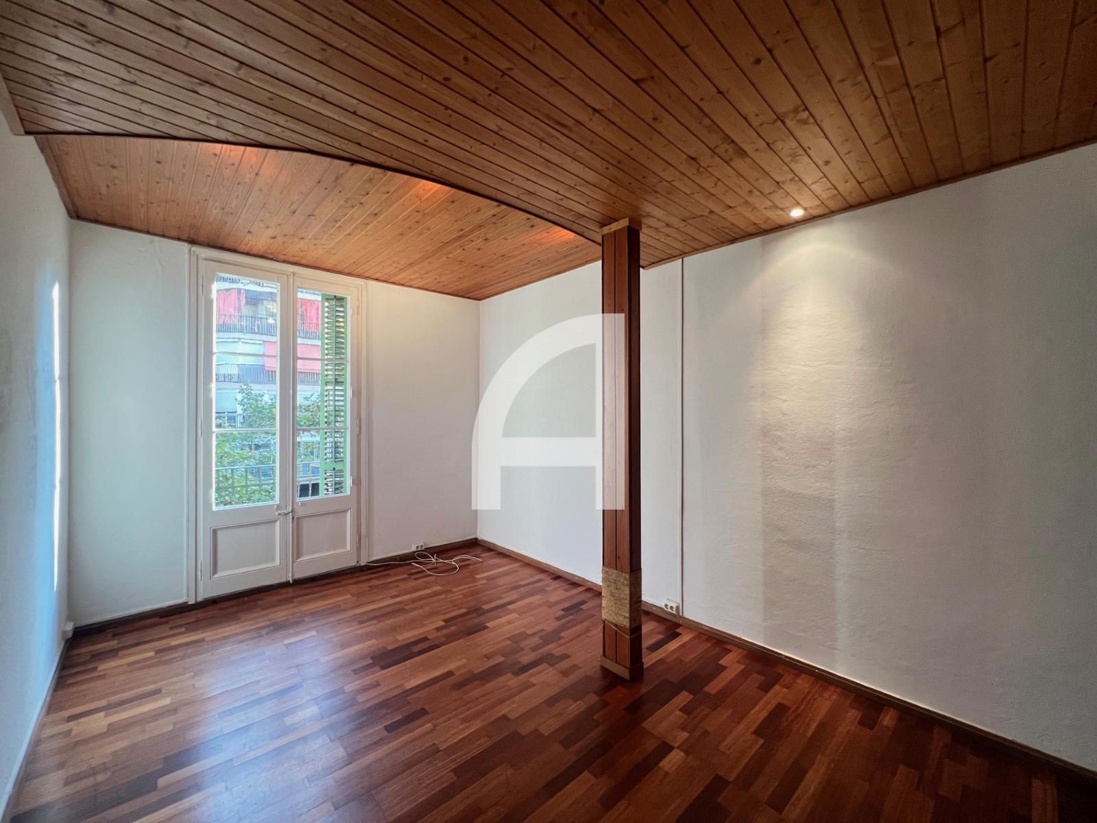 Estudio en alquiler Barcelona. Ref: 16498. GuinotPrunera