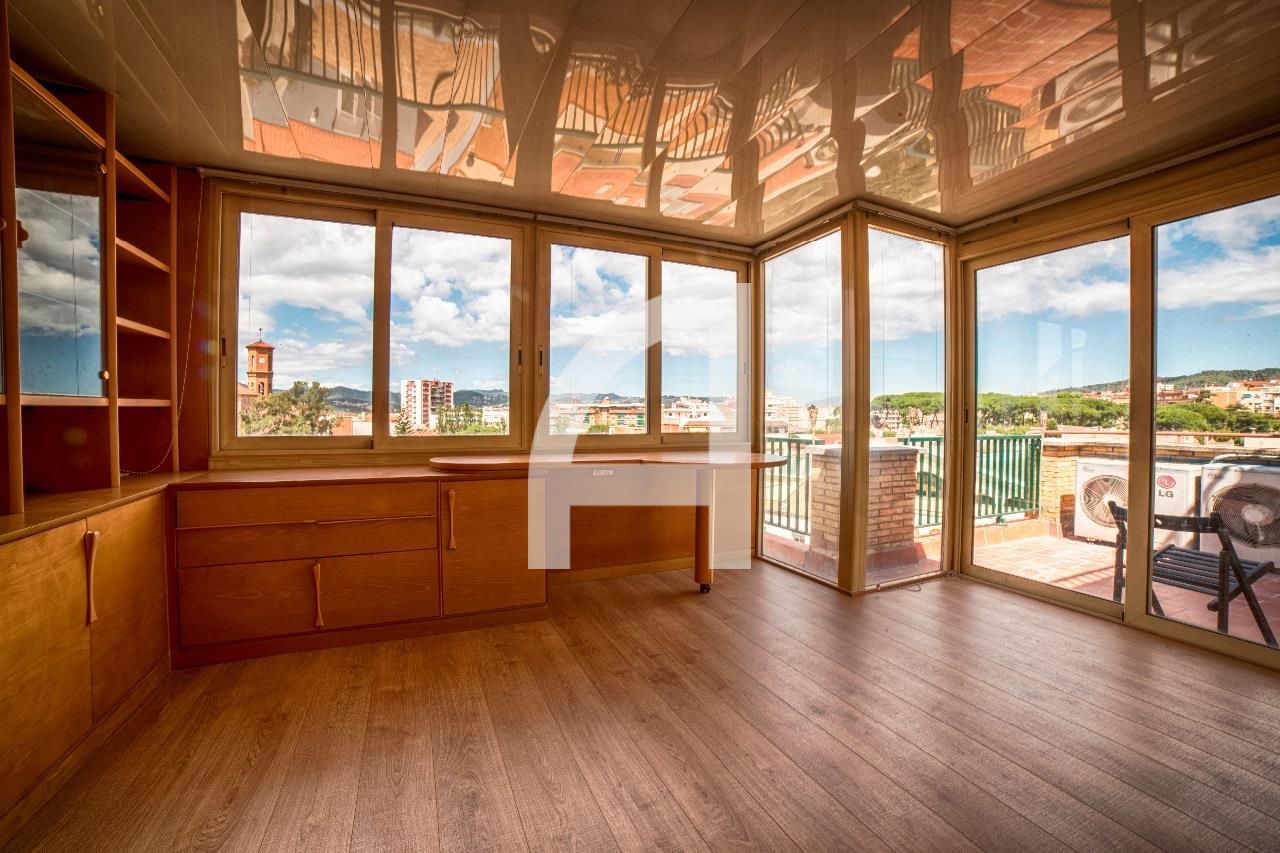 Ático en venta Sant Feliu de Llobregat, Barcelona. Ref: 16592. GuinotPrunera