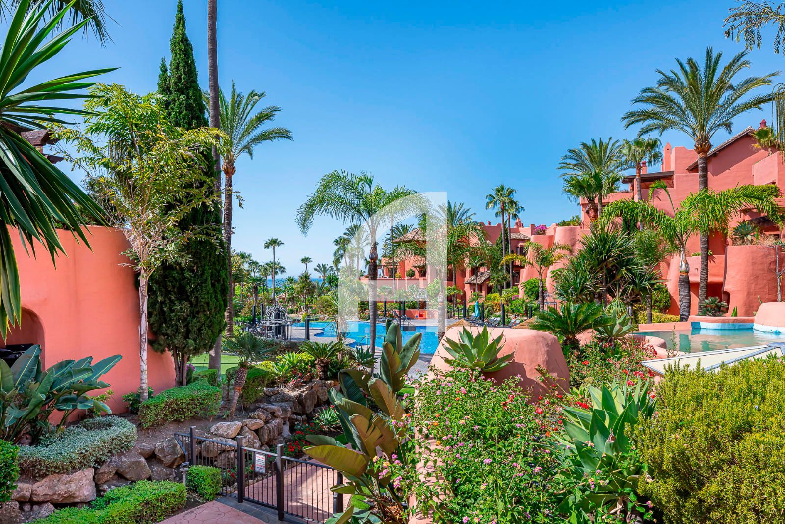 Piso en venta Estepona, Málaga. Ref: 16650. GuinotPrunera