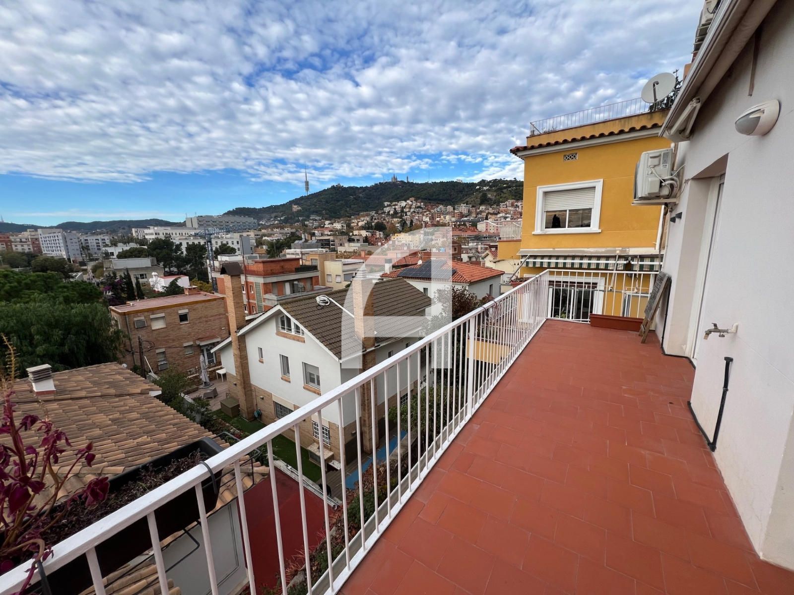 Piso en alquiler Barcelona. Ref: 16681. GuinotPrunera