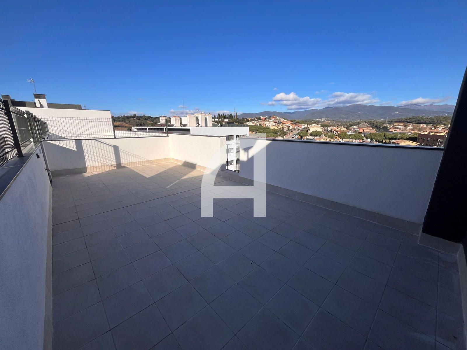 Flat for rent Llinars del Valles, Barcelona. Ref: 16722. GuinotPrunera