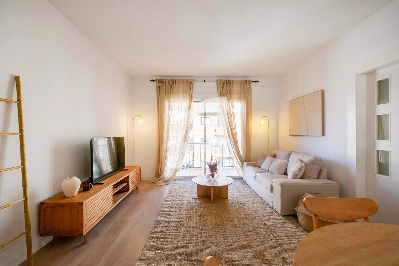 Flat for rent Barcelona. Ref: 16780. GuinotPrunera
