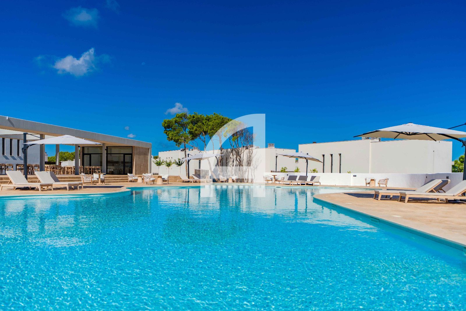 Chalet Independiente en venta Es Mercadal, Baleares. Ref: 17317. GuinotPrunera