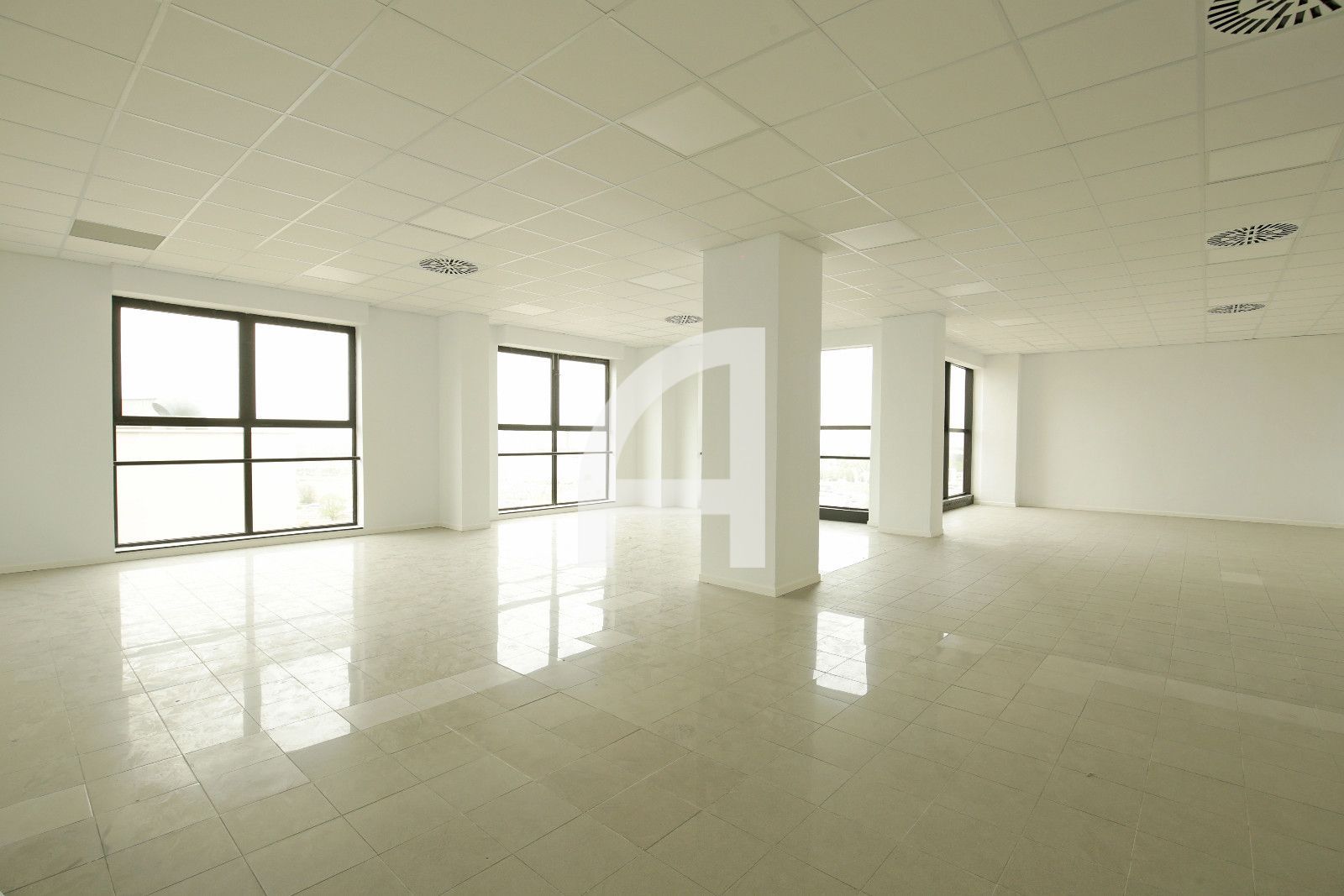 Nave Industrial en venta Madrid. Ref: 17320. GuinotPrunera