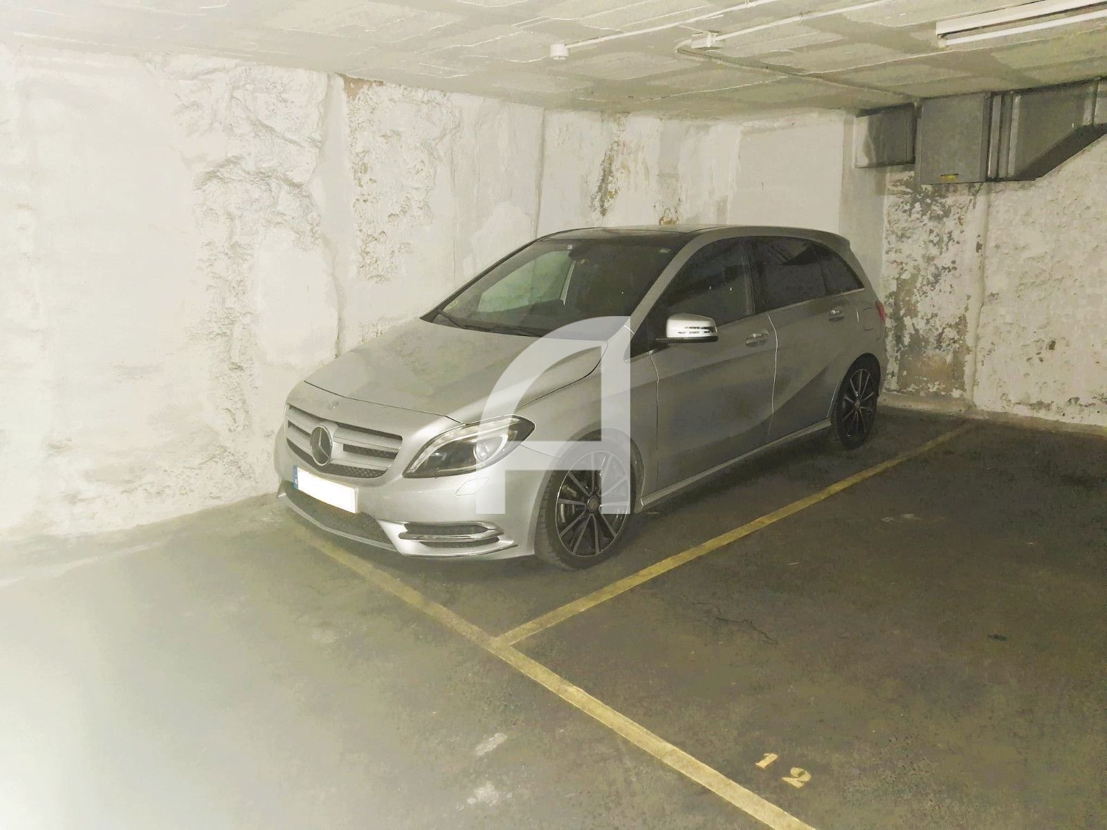 Garage for sale Barcelona. Ref: 17542. GuinotPrunera