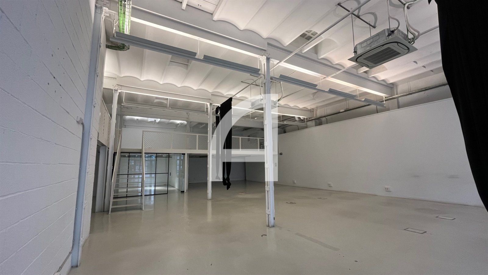 Comercial Premise for rent Barcelona. Ref: 30576. GuinotPrunera