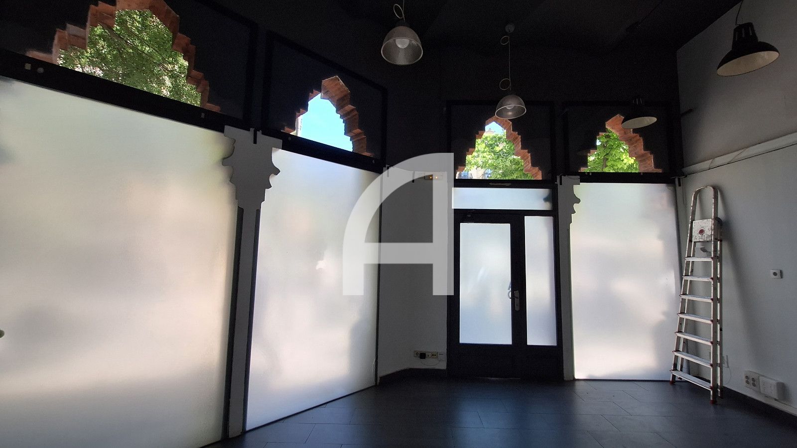 Local Comercial en alquiler Barcelona. Ref: 31100. GuinotPrunera