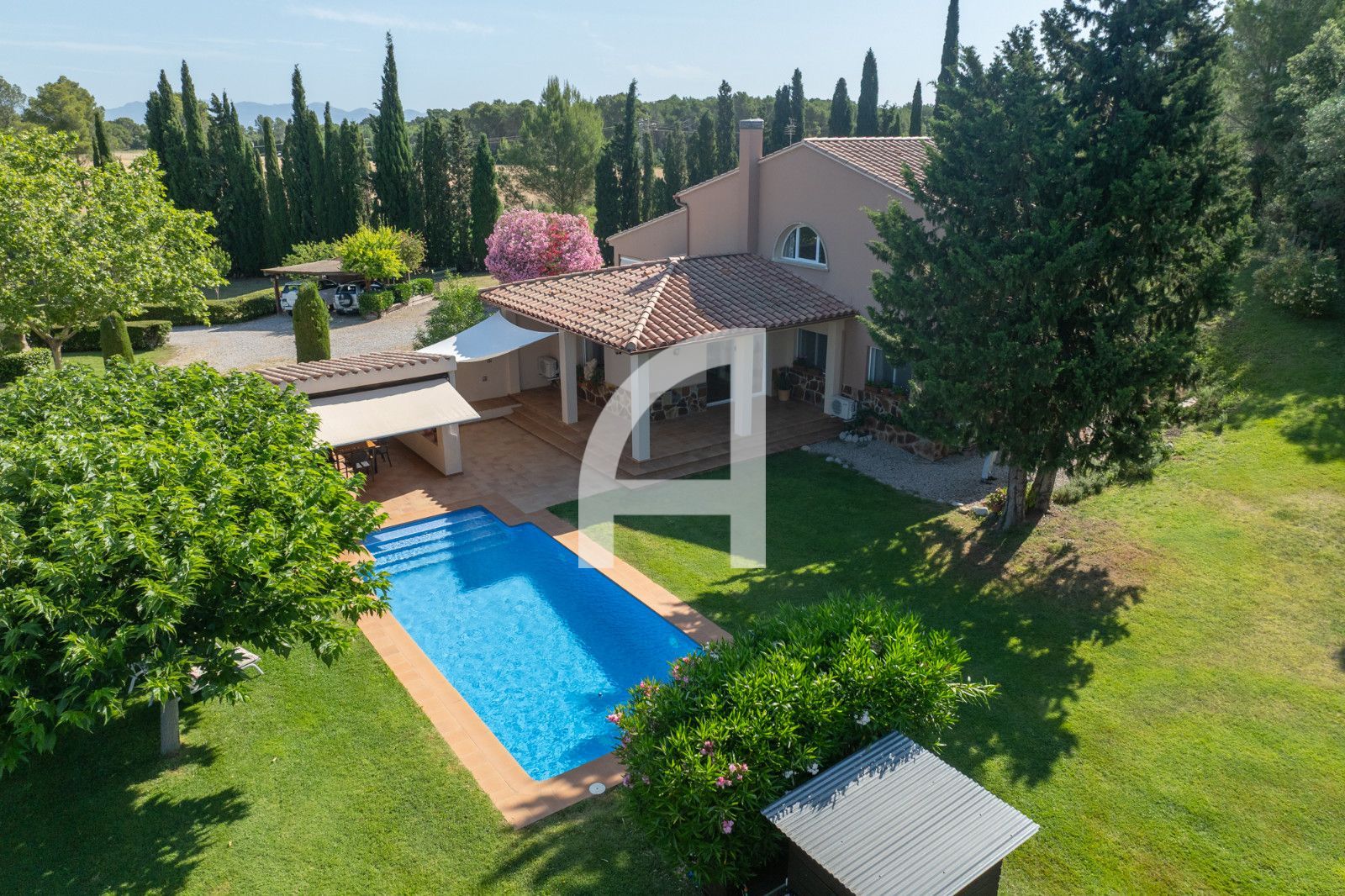 Maison en vente Pontos, Girona. Ref: 31430. GuinotPrunera