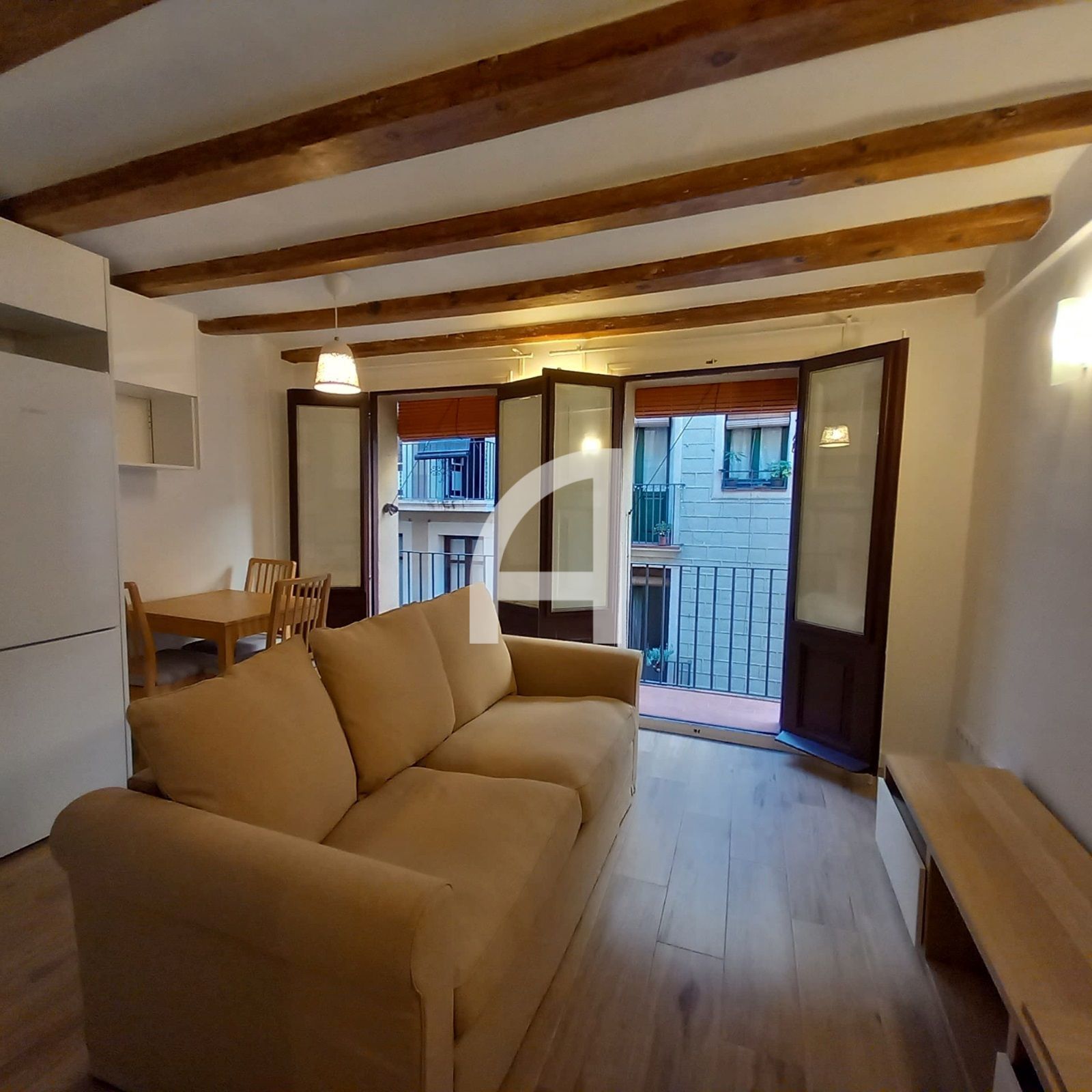 Piso en alquiler Barcelona. Ref: 31433. GuinotPrunera