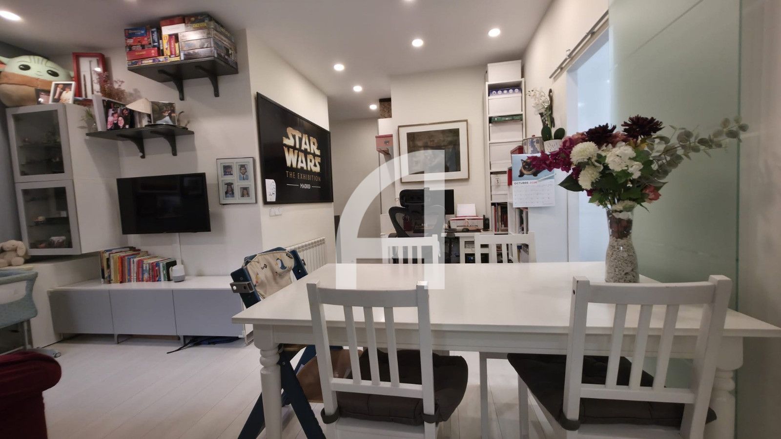 HOGAR PRÁCTICO EN UN ENTORNO PRIVILEGIADO - Foto 3