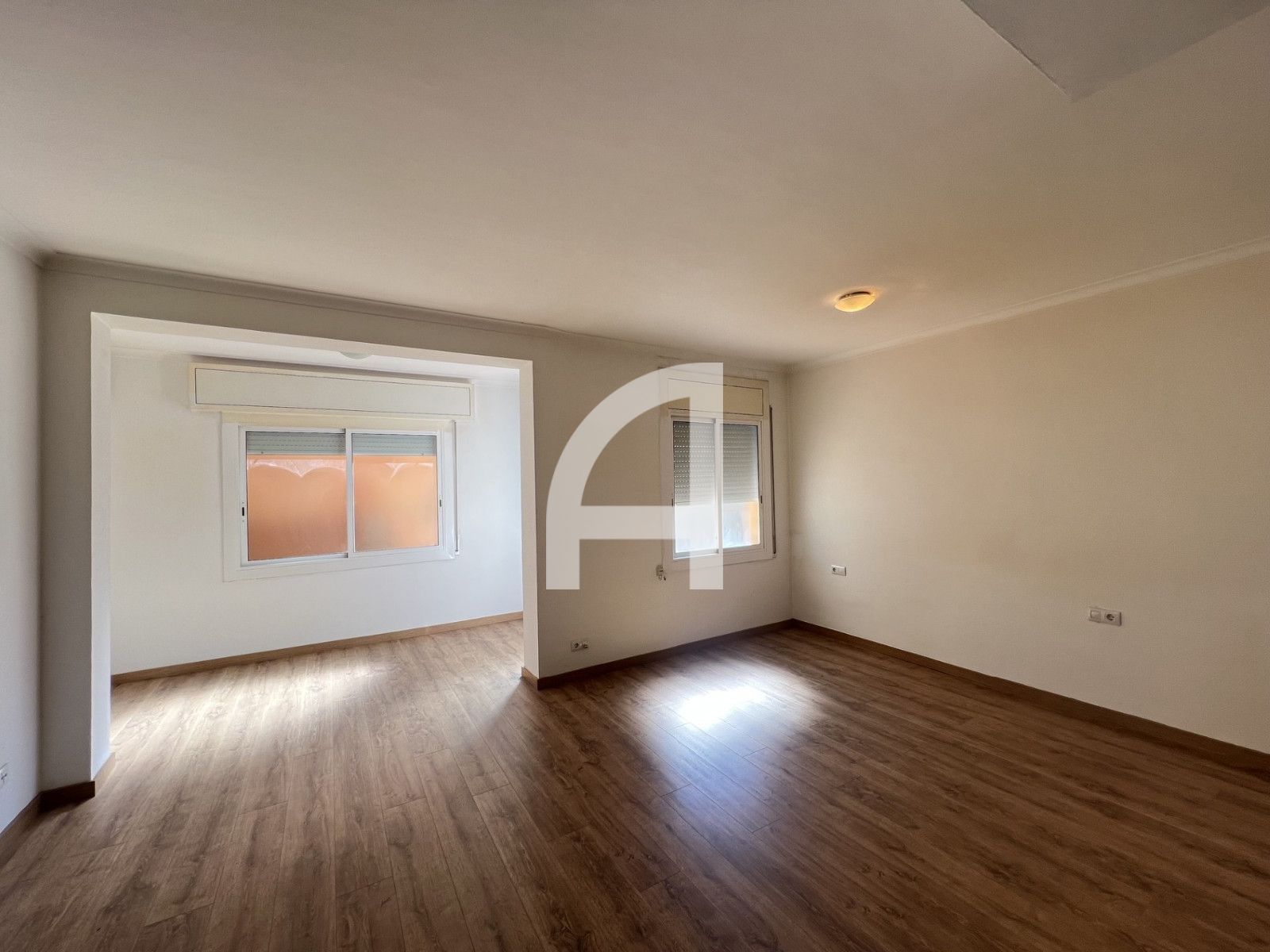 Piso en alquiler Barcelona. Ref: 31639. GuinotPrunera