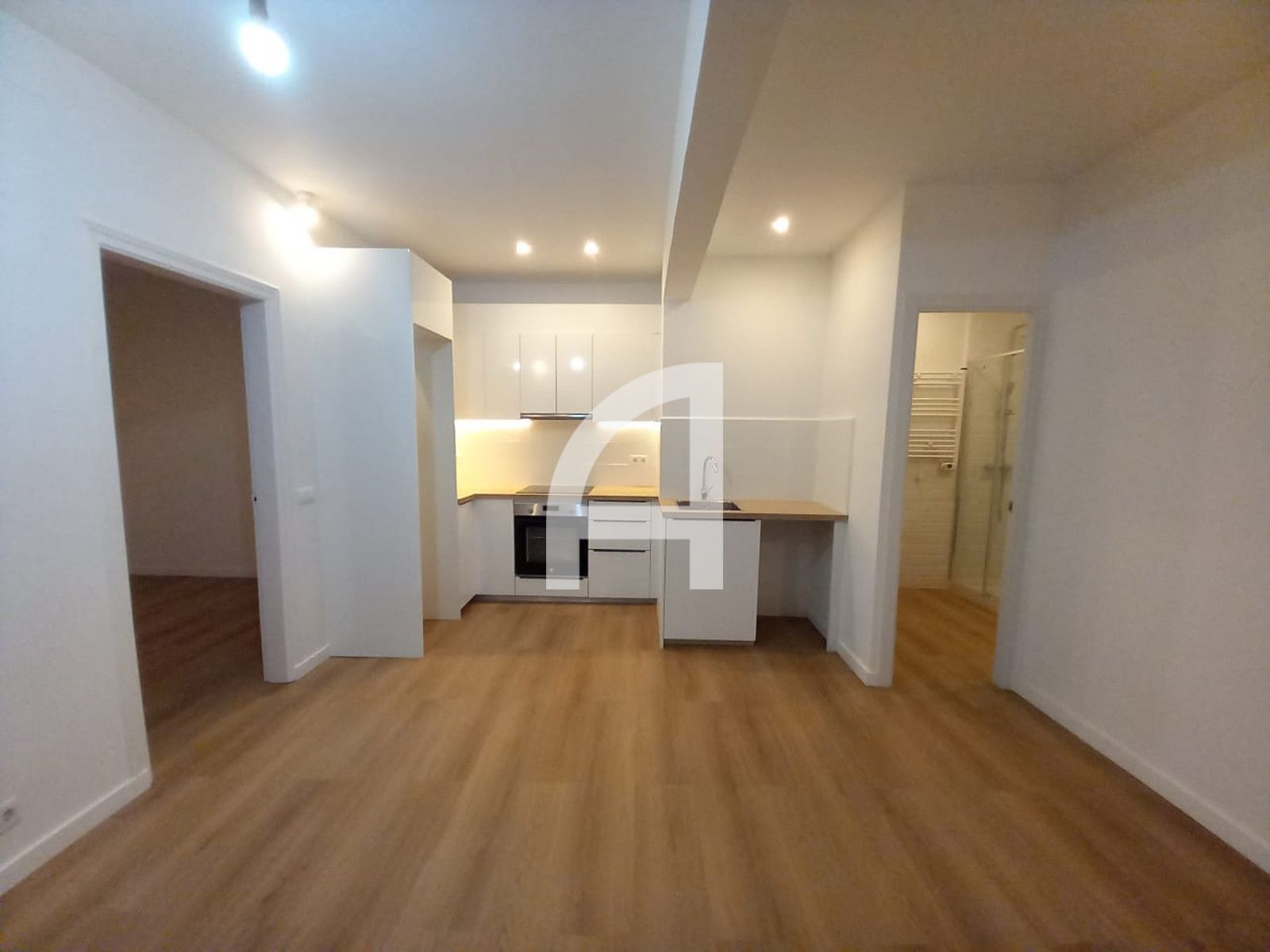 Appartement  à louer Barcelona. Ref: 31690. GuinotPrunera