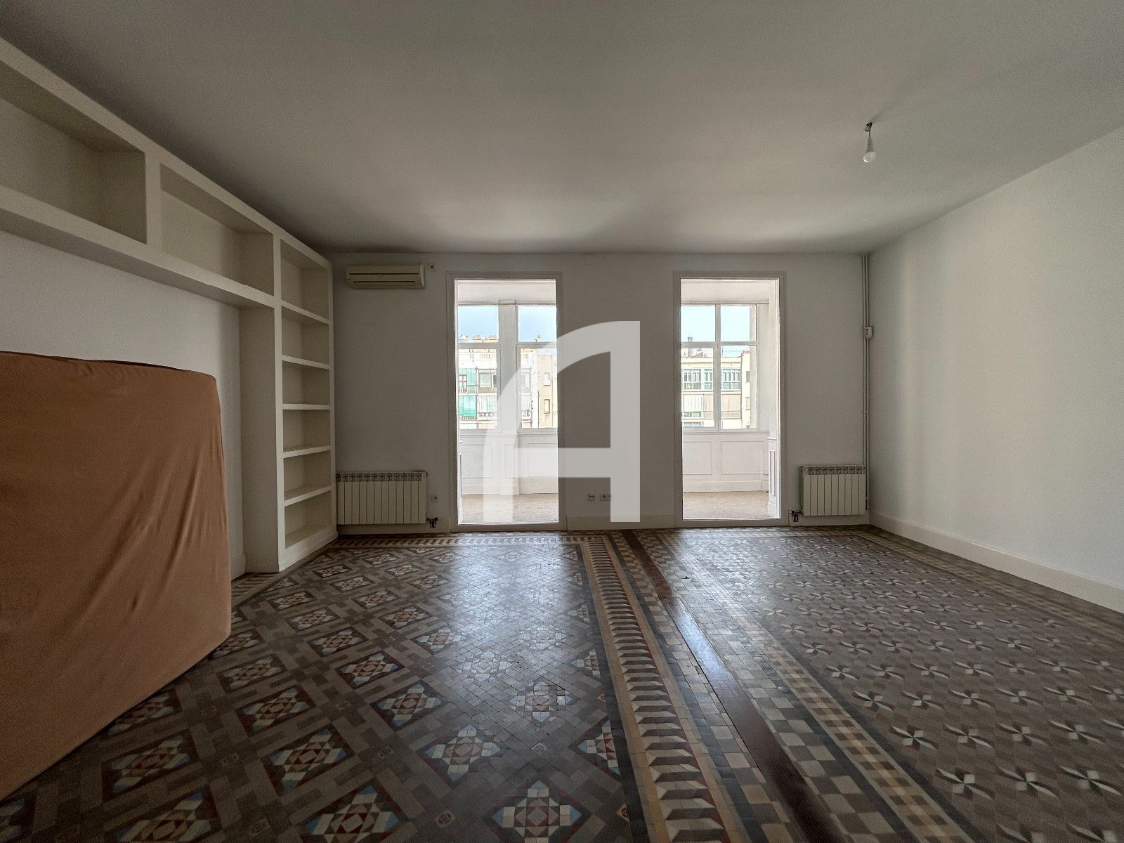 Piso en alquiler Barcelona. Ref: 31780. GuinotPrunera