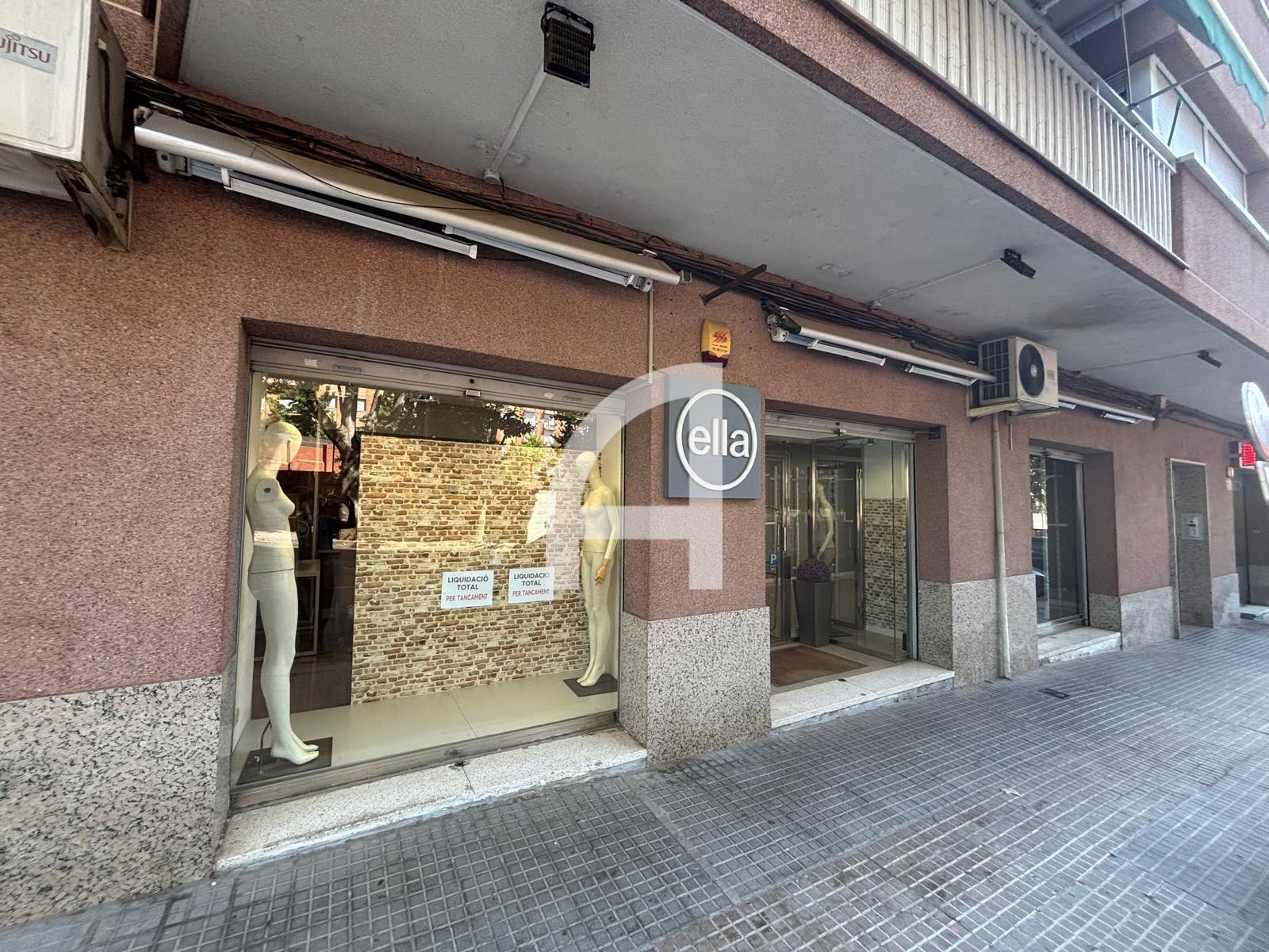 Local Comercial en venta y alquiler Terrassa, Barcelona. Ref: 31801. GuinotPrunera