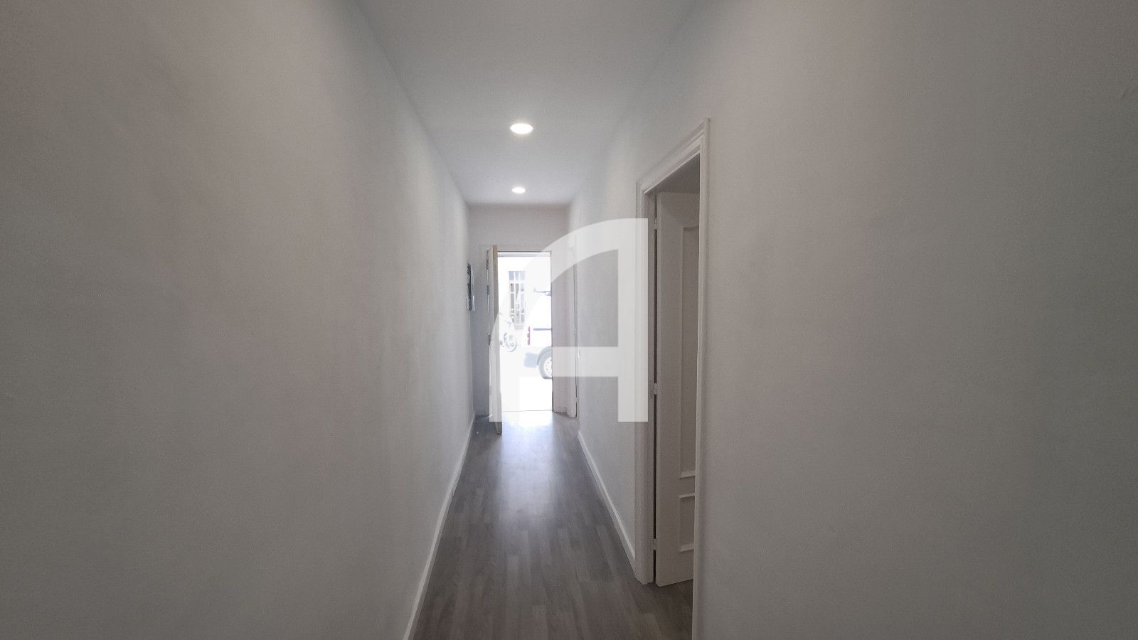 PLANTA BAJA REFORMADA CON ENTRADA INDEPENDIENTE EN SANT PERE NORD - Foto 23