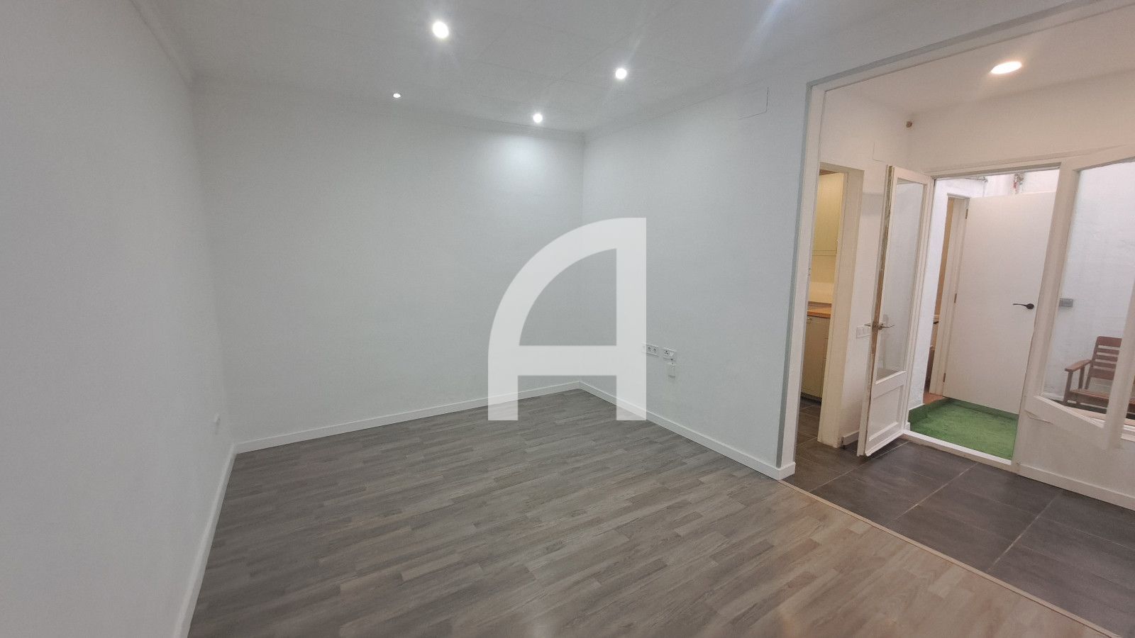 PLANTA BAJA REFORMADA CON ENTRADA INDEPENDIENTE EN SANT PERE NORD - Foto 13
