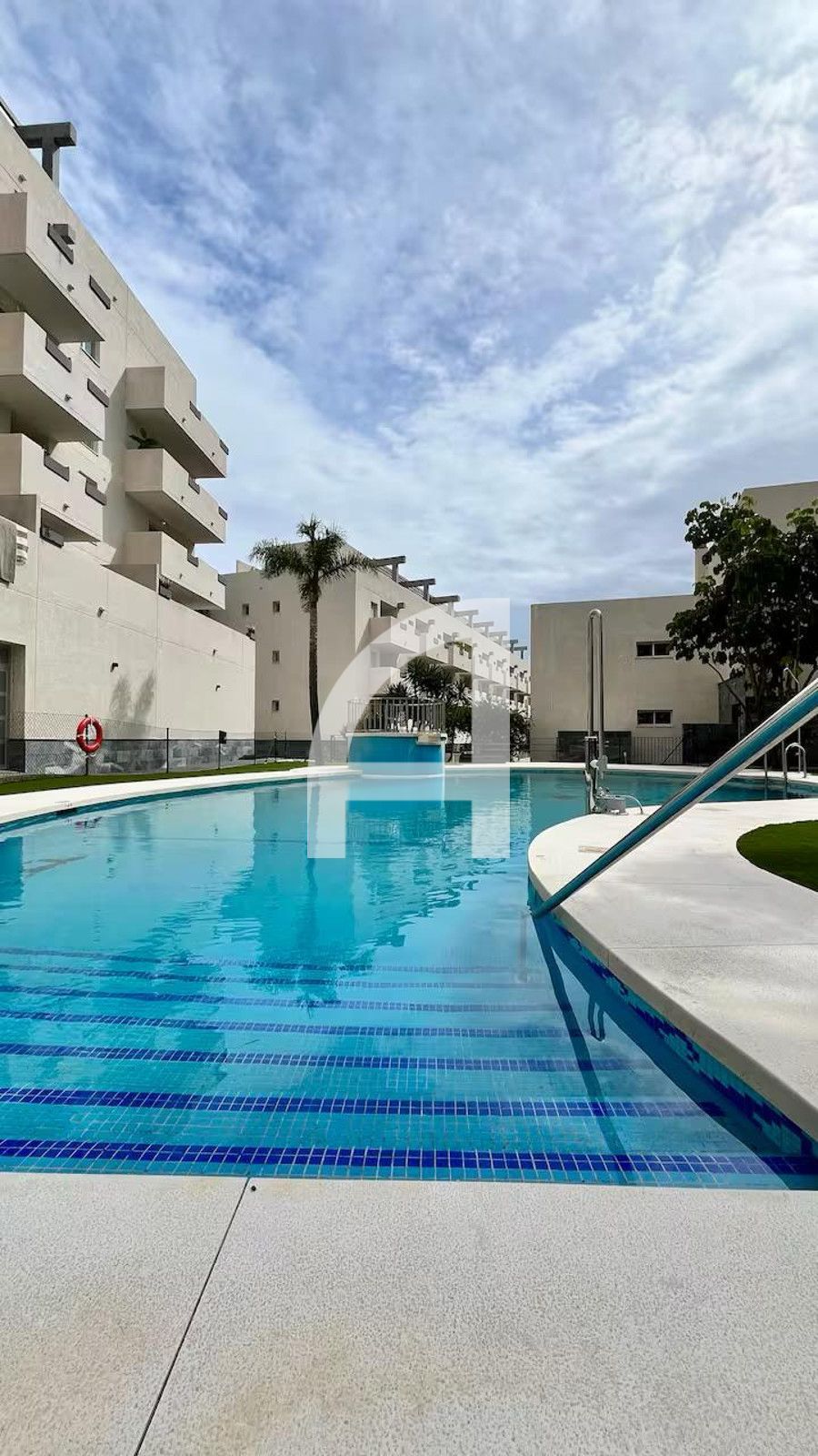 FANTÁSTICO TRIPLEX EN RIVIERA DEL SOL CON VISTAS AL MAR - Foto 2