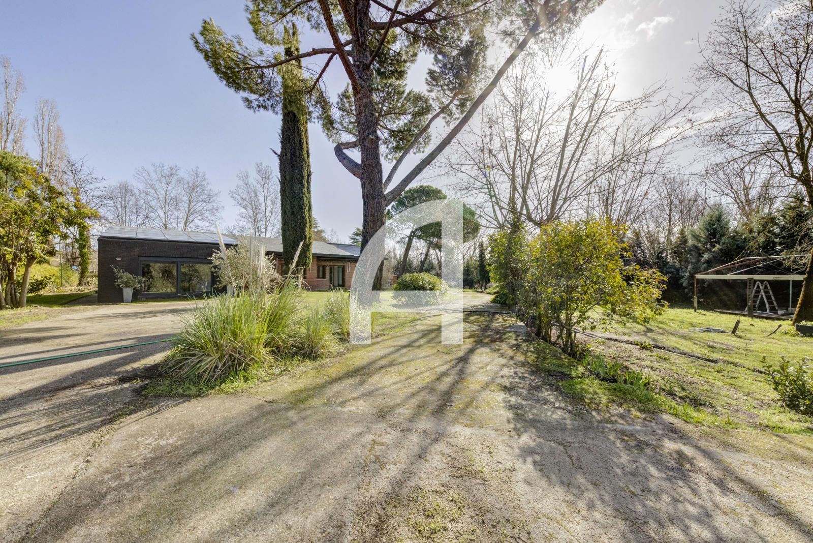 CHALET EN UNA ÚNICA PLANTA CON UNA MAGNIFICA PARCELA - Foto 56