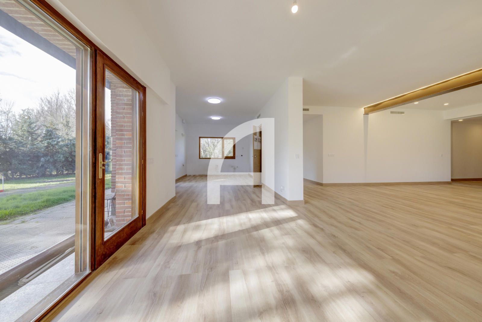 CHALET EN UNA ÚNICA PLANTA CON UNA MAGNIFICA PARCELA - Foto 13