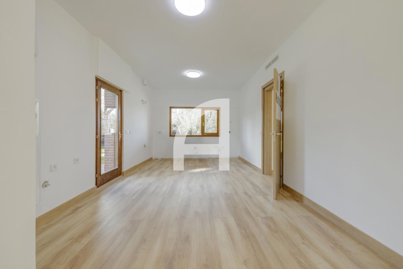CHALET EN UNA ÚNICA PLANTA CON UNA MAGNIFICA PARCELA - Foto 14