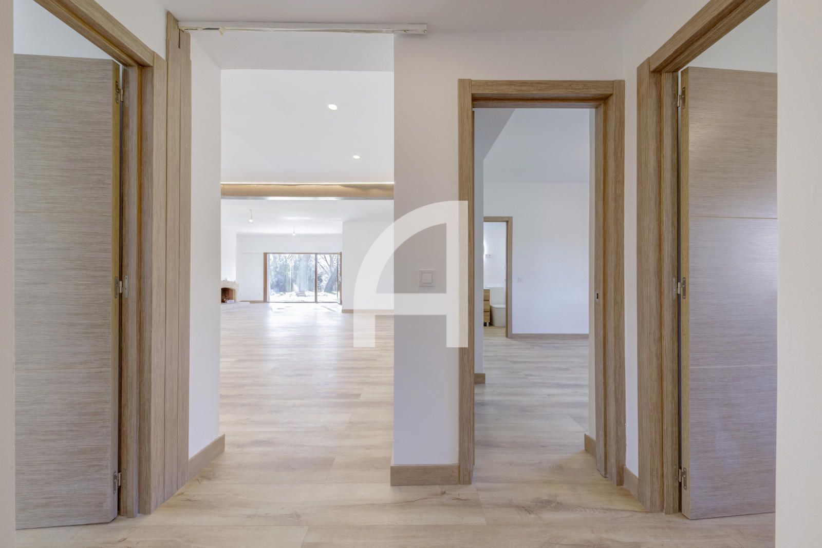 CHALET EN UNA ÚNICA PLANTA CON UNA MAGNIFICA PARCELA - Foto 36