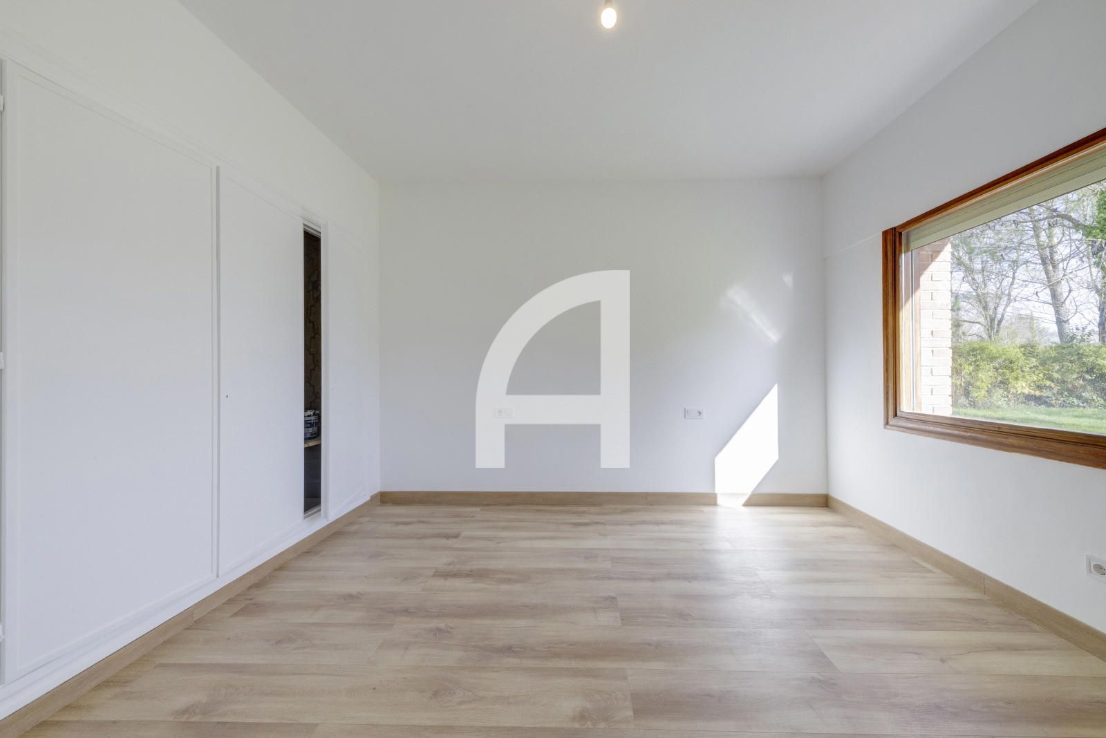 CHALET EN UNA ÚNICA PLANTA CON UNA MAGNIFICA PARCELA - Foto 40