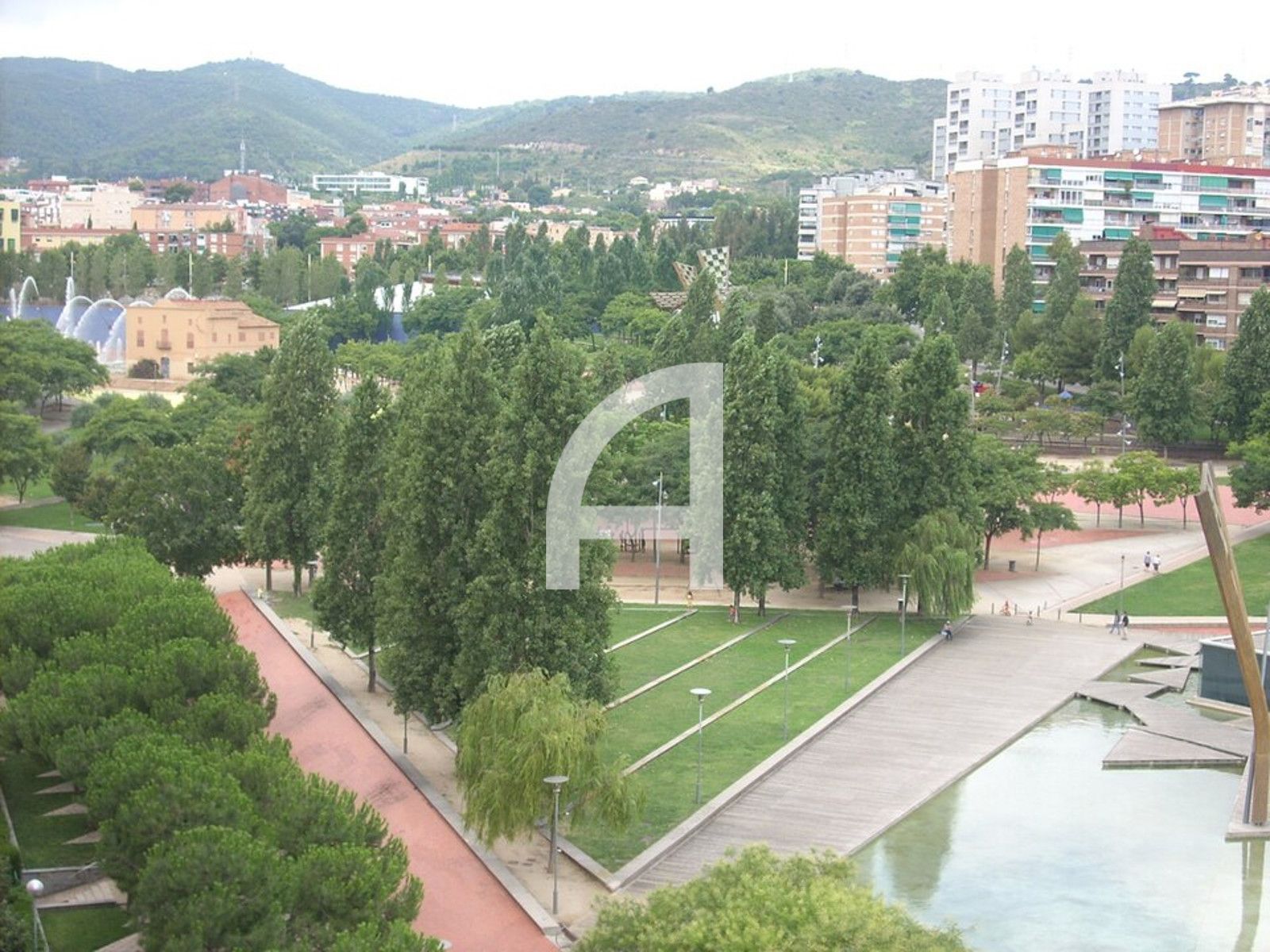 EDIFICI RESIDENCIAL A NOU BARRIS, BARCELONA - Foto 8