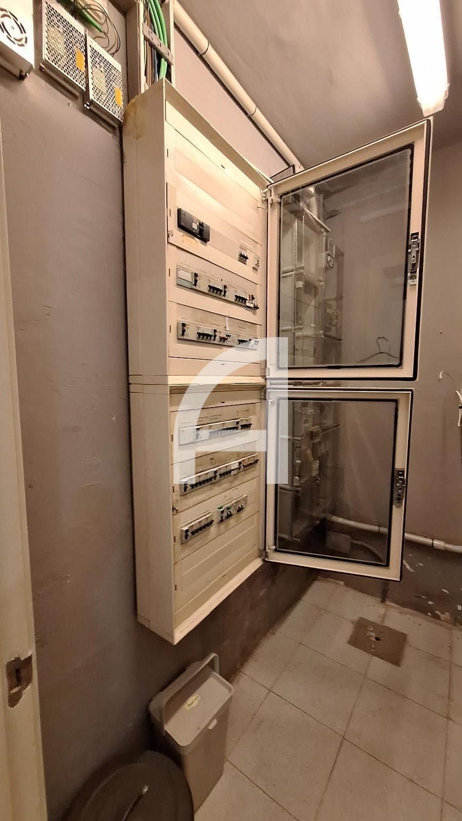 INTERESANTE LOCAL PARA INVERSIÓN Y USO COMERCIAL EN ZONA ALTA - Foto 15