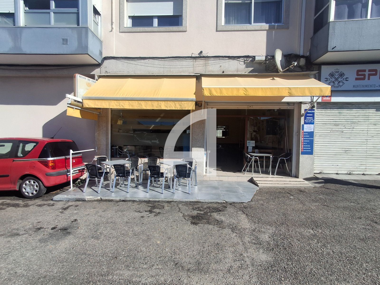 INVIERTE EN UN NEGOCIO OPERATIVO: LOCAL DE HOSTELERÍA CON TERRAZA - Foto 12