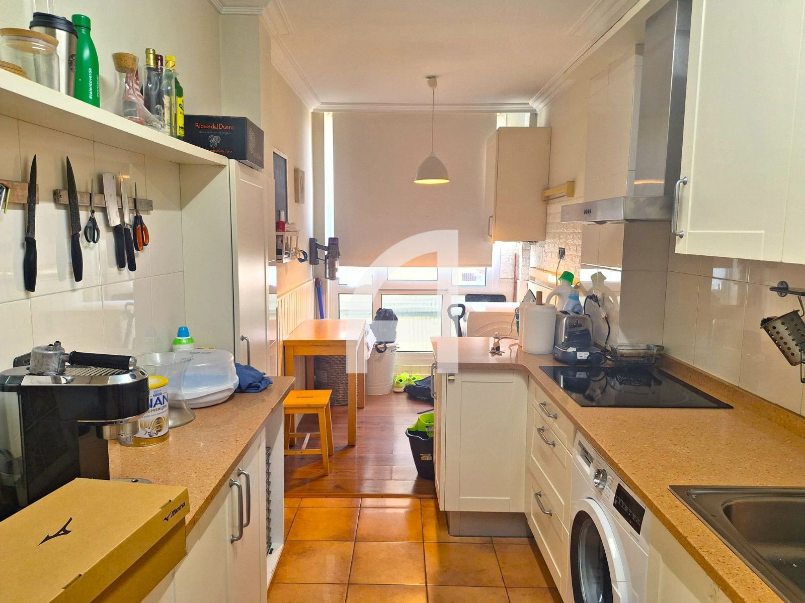 AMPLIO Y LUMIONOSO PISO EN VENTA CON DOS PLAZAS DE GARAJE - Foto 21